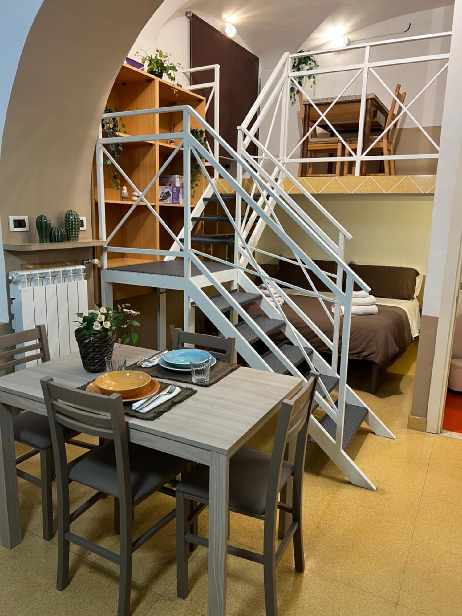 Planny Guest House - Castro Pretorio By Ghor Rome Bagian luar foto