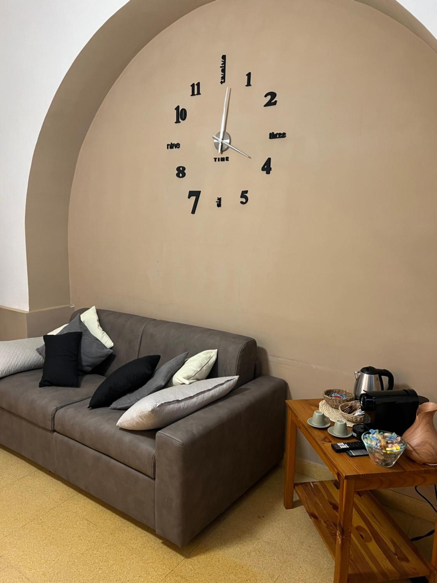 Planny Guest House - Castro Pretorio By Ghor Rome Bagian luar foto